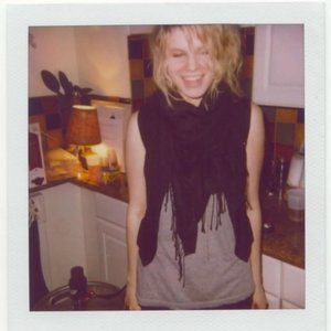 Meet your Posher, Lana